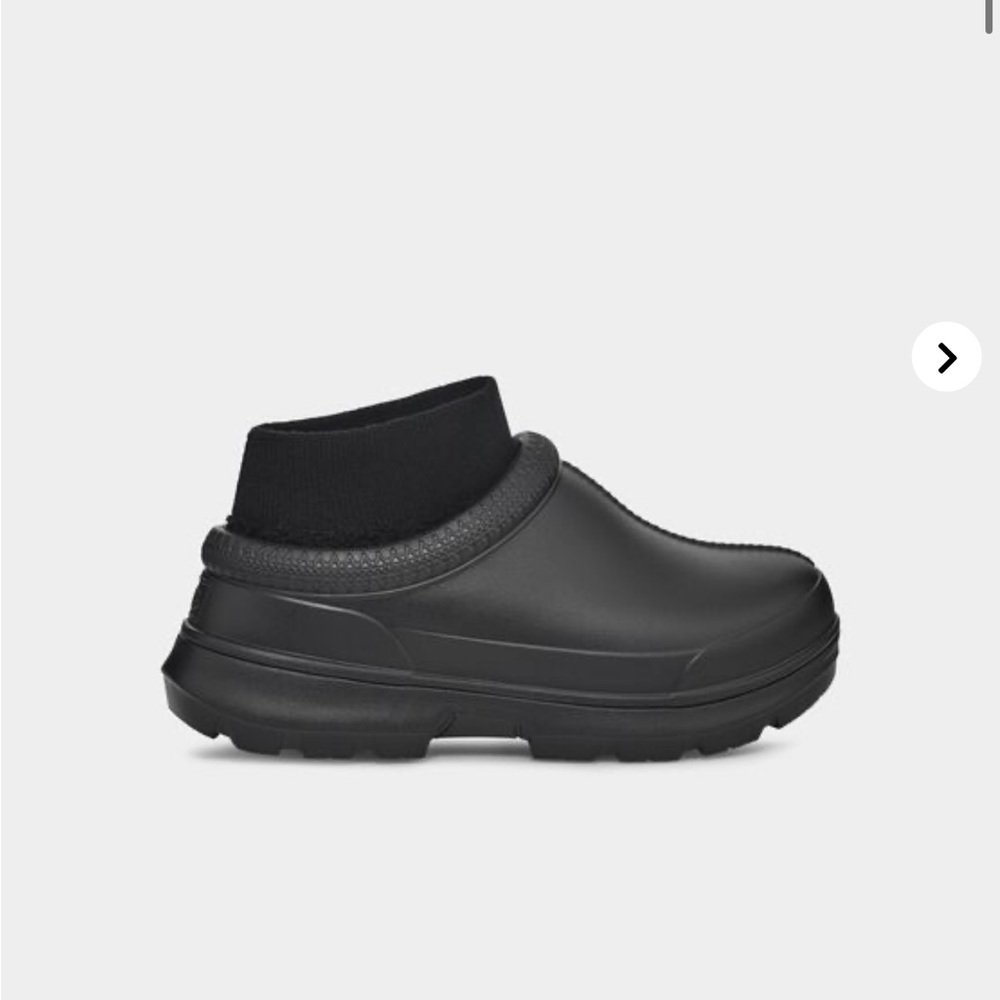 UGGS Tasman X - Black: Mens 9 Womens 11